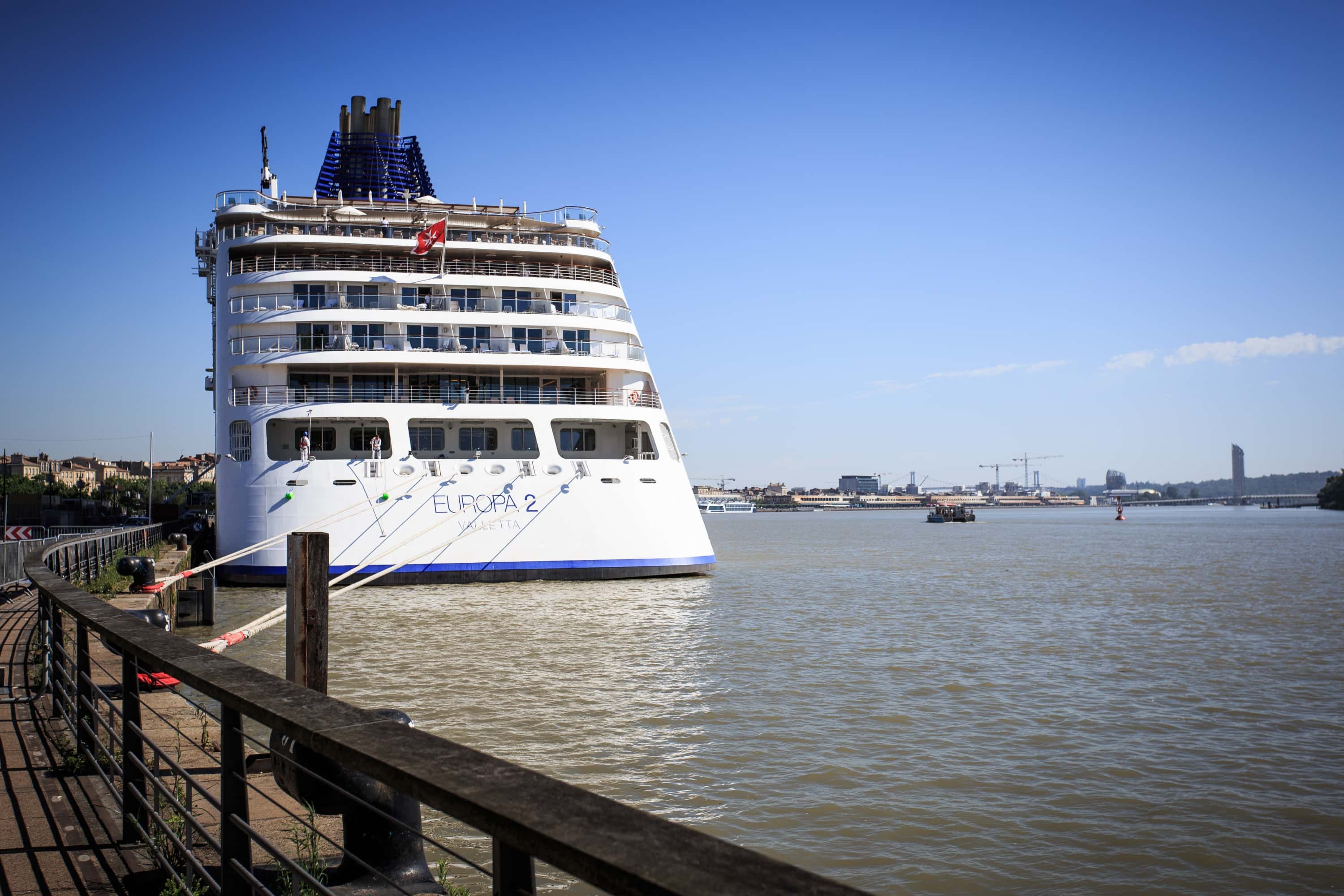 Bordeaux, a cruise port of call with wind in its sails