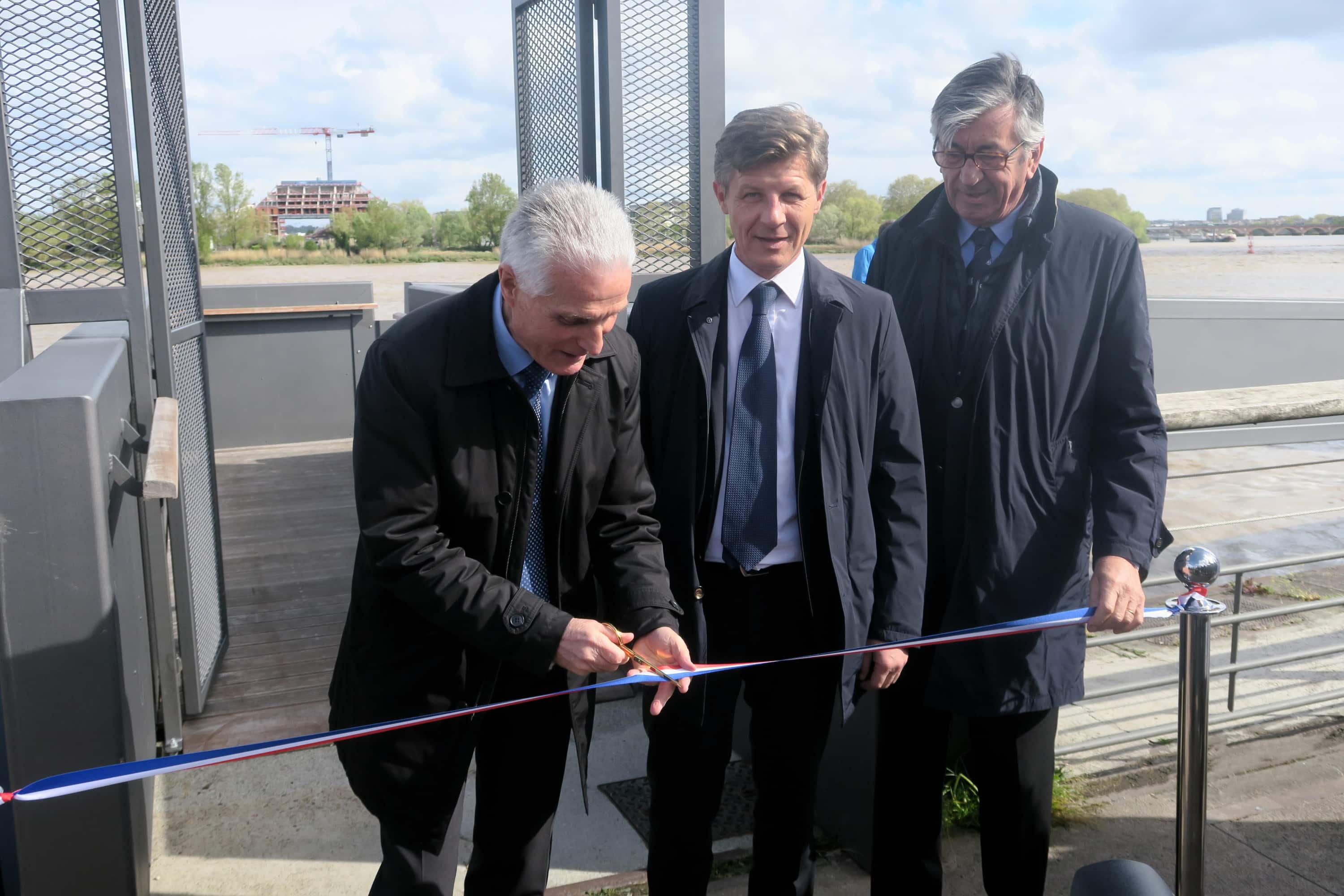 Le Port de la Lune dispose d’un nouveau ponton